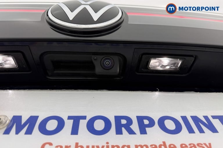2025 Volkswagen Tiguan 2.0 TDI R-Line 5dr DSG SUV Diesel Automatic
