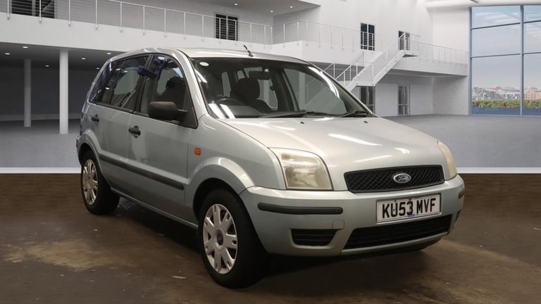 * FORD FUSION AUTOMATIC 1.4L 5 DOOR + LOW 69K MILES + HPI CLEAR + 2 OWNERS * 