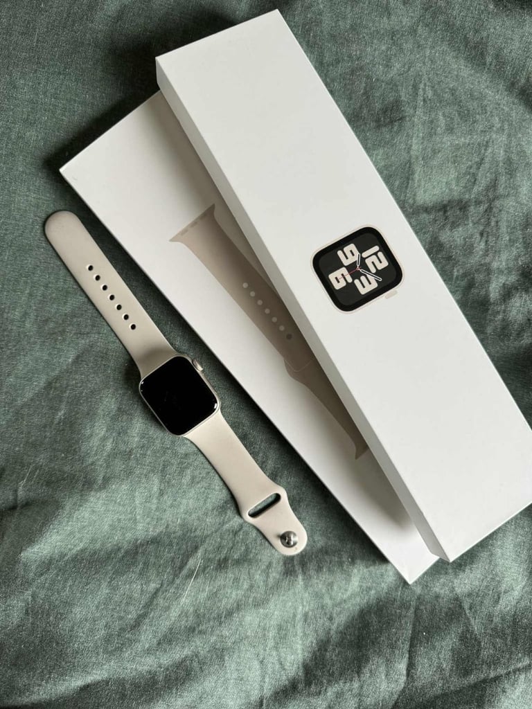 image for Apple Watch SE 2nd gen