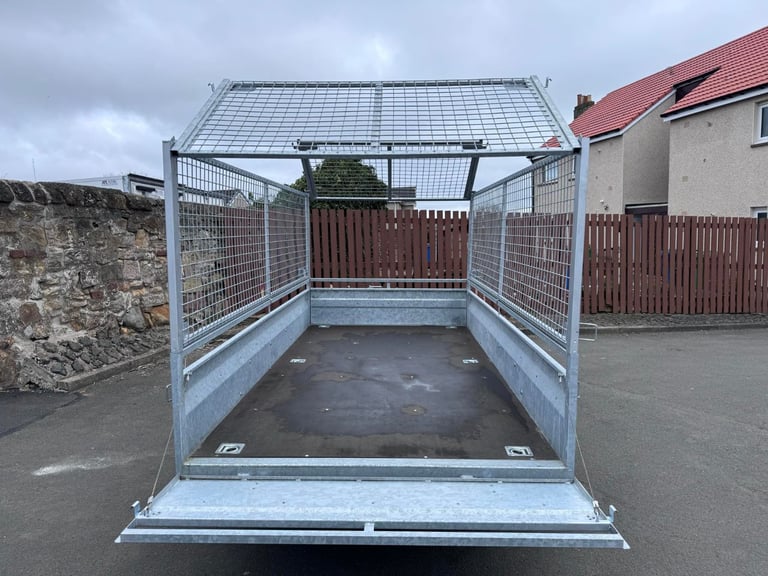Brand New 10ft x 5ft Twin Axle Heavy Duty Trailer With 80cm Mesh 2700KG Braked