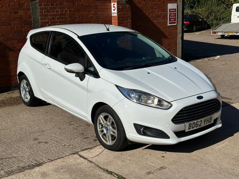 FORD FIESTA 1.3 Zetec 2012