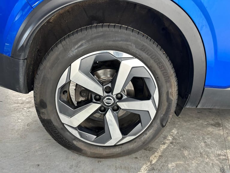2022 Nissan Qashqai 1.3 DIG-T MHEV N-Connecta Euro 6 (s/s) 5dr HATCHBACK Petrol/Electric Hybrid M...