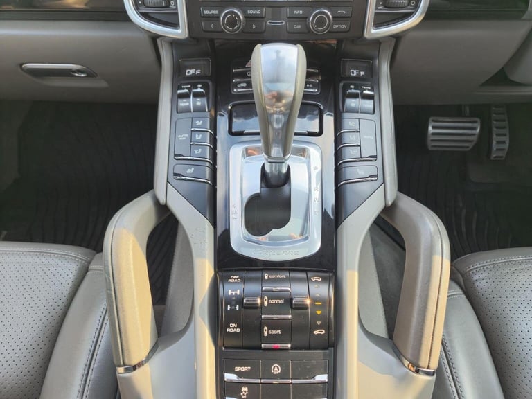 PORSCHE CAYENNE 4.2 TD V8 S TiptronicS 4WD Euro 5 (s/s) 5dr 2013