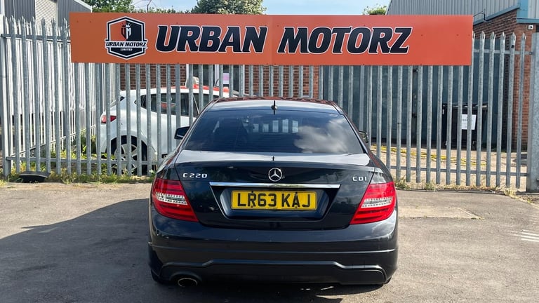 2013 Mercedes-Benz C Class 2.1 C220 CDI AMG Sport G-Tronic+ Euro 5 (s/s) 2dr COUPE Diesel Automatic