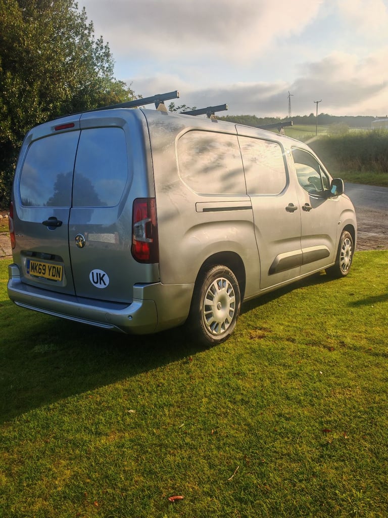 image for Vauxhall, COMBO CARGO, Panel Van, 2019, Manual, 1499 (cc)