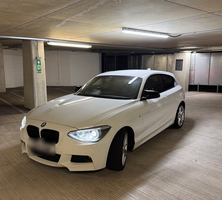 BMW, 1 SERIES, Hatchback, 2014, Manual, 1997 (cc), 3 doors