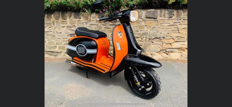 SCOMADI LML VESPA LAMBRETTAS ROYAL ALLOYS  