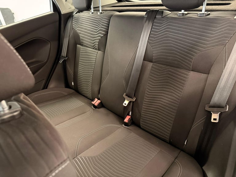 2014 Ford Fiesta 1.0T EcoBoost Zetec Euro 5 (s/s) 5dr HATCHBACK Petrol Manual