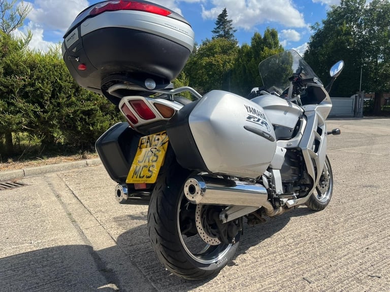 2002 52 YAMAHA FJR 1300 FJR1300 SPORTS TOURER LUGGAGE NEW MOT HPI CLEAR