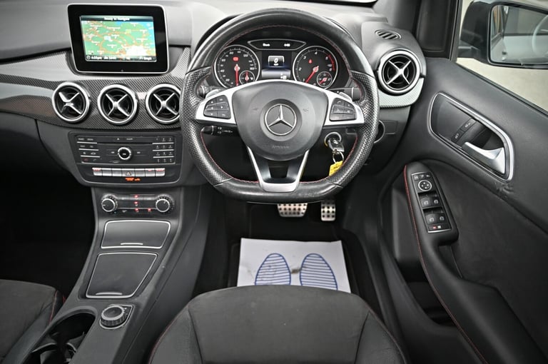 MERCEDES-BENZ B200 AMG LINE [PREMIUM] 2.1 CDI DIESEL AUTO 5DR MPV 2016 [16] GREY