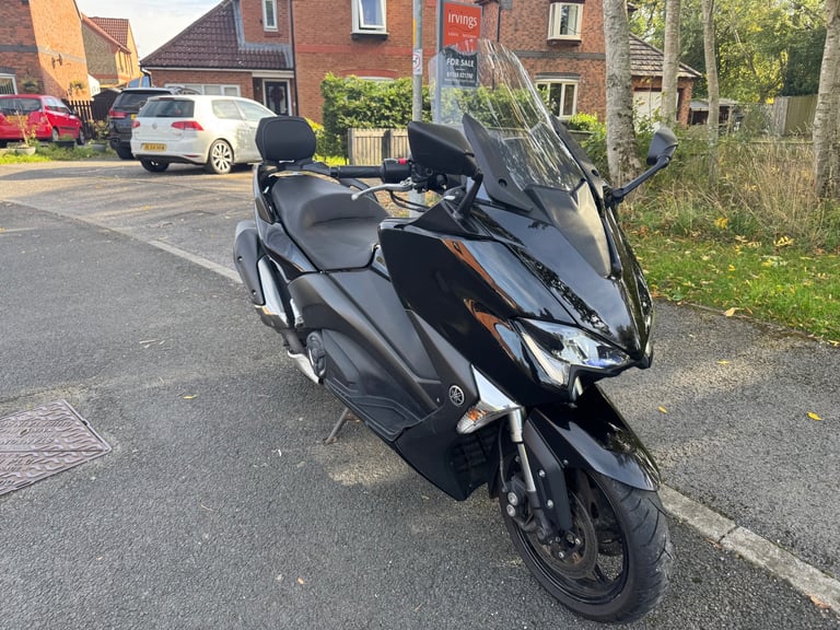 YAMAHA XP TMAX 530cc ABS BLACK NOT NMAX HPI CLEAR 