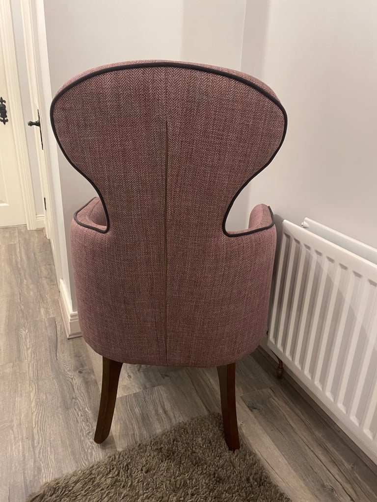 Stunning large lilac purple herringbone chair NEW