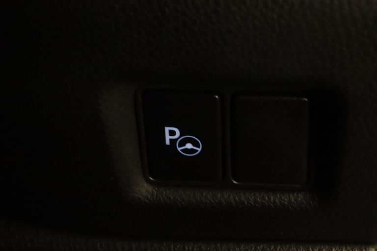 2022 Toyota C-HR 1.8 VVT-h GR SPORT CVT Euro 6 (s/s) 5dr HATCHBACK Petrol/Electric Hybrid Automatic