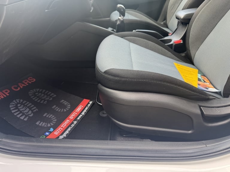 2016 Hyundai i20 1.2 GDI PREMIUM 5DR Manual Hatchback Petrol Manual