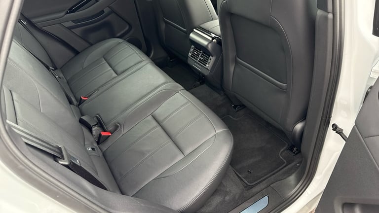 2025 Land Rover Range Rover Evoque 2.0 D165 Dynamic SE 5dr Auto Diesel Hatchback Hatchback Diesel...