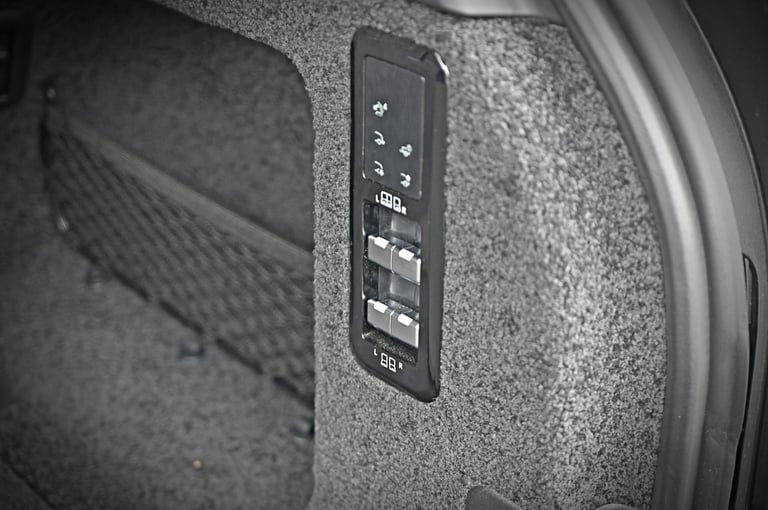 RANGE ROVER HSE [MANSORY EDITION] D350 3.0 DIESEL [7 SEAT] LWB 2024 [24] BLACK