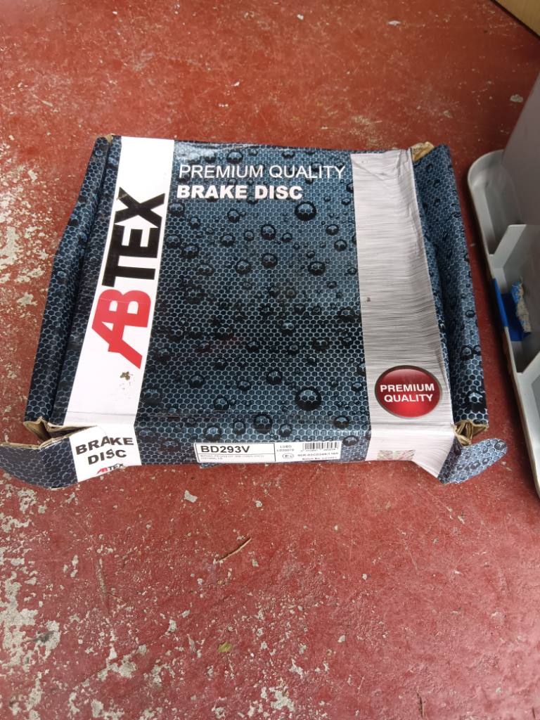 Peugeot 306 Brake discs x 2 