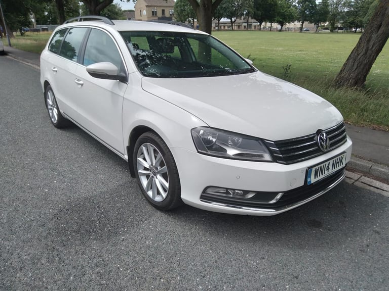 image for 2014 14'reg VW Passat 2.0 TDi Executive Estate**Black Leather, SAT NAV**