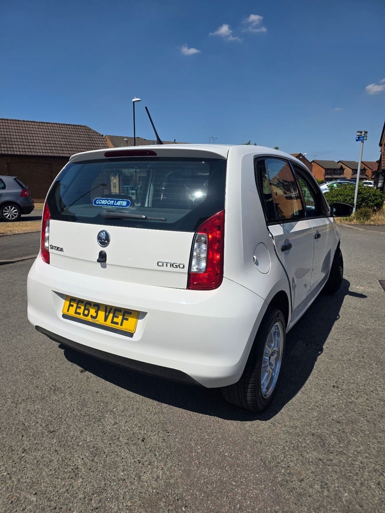 Skoda, CITIGO, Hatchback, 2013, Manual, 999 (cc), 5 doors