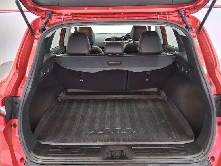  Renault Kadjar 1.3 TCe Dynamique S Nav SUV 5dr Petrol Manual