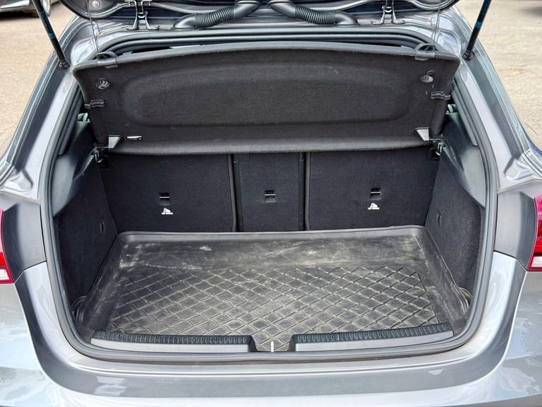 2019 Mercedes-Benz A-Class 1.3 A180 AMG Line (Premium) 7G-DCT Euro 6 (s/s) 5dr HATCHBACK Petrol A...