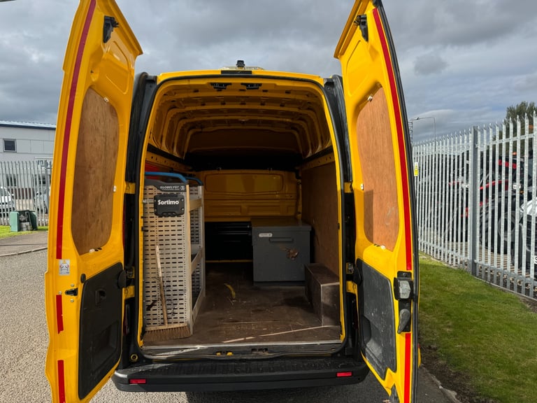 Show stopper 18 Vauxhall vivaro sport type LWB High Roof ideal camper thousand pounds of extras 