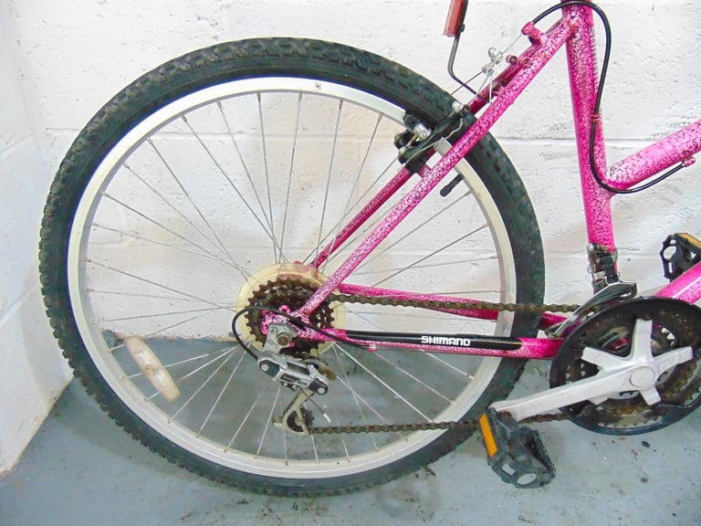 Emmelle Bali (18 inch frame) Mountain Bike (free local delivery)