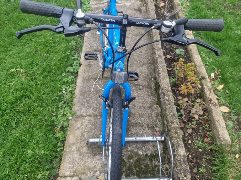 BOYS MENS GENTS ADULTS SARACEN TUFFTRAY 26 INCH WHEELS 18 INCH FRAME 18 SPEED BIKE BICYCLE