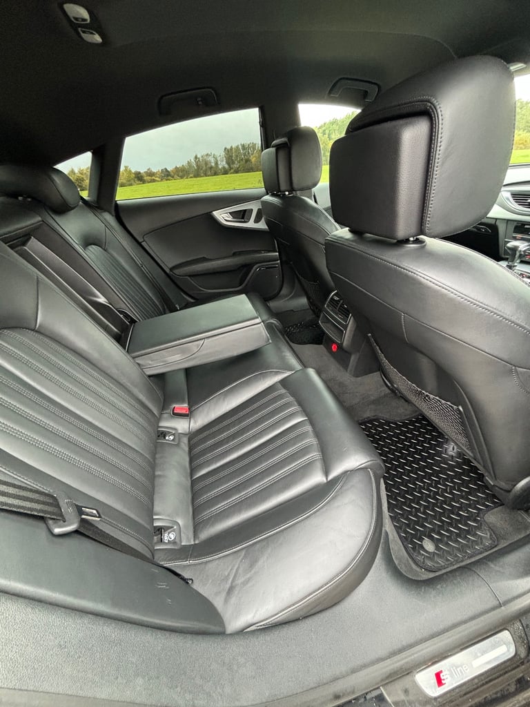 Audi, A7, Hatchback, 2011, Semi-Auto, 2967 (cc), 5 doors