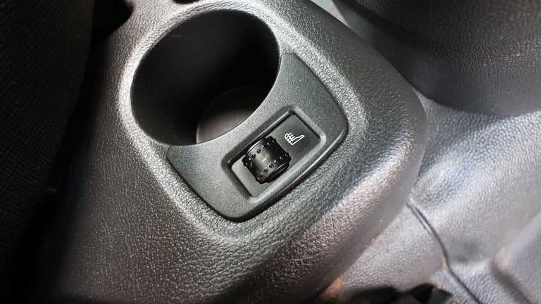 FORD TRANSIT 200 LIMITED PV Silver Manual Diesel, 2016