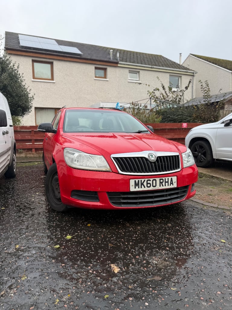 image for Skoda, OCTAVIA, Estate, 2010, Manual, 1598 (cc), 5 doors