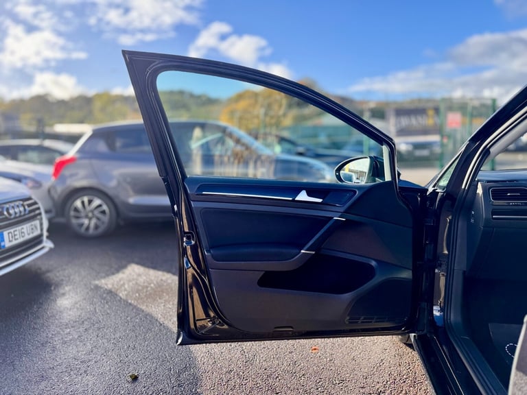 2015 Volkswagen Golf 2.0 TDI GT 5dr HATCHBACK Diesel Manual