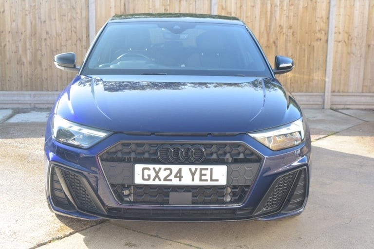  Audi A1 Sportback 1.0 Tfsi 30 Black Edition Sportback S Tronic Petrol