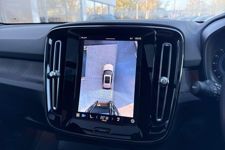 2022 Volvo XC40 Recharge Twin 78kWh Ultimate SUV 5dr Electric Auto AWD (408 ps) ESTATE Electric A...