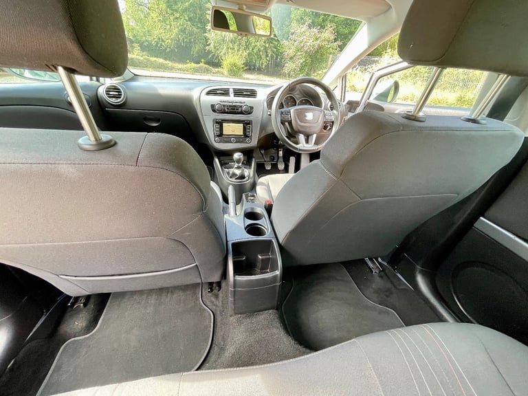 Seat, LEON, Hatchback, 2011, Manual, 1598 (cc), 5 doors