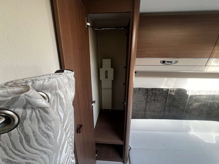 2017 Elddis Affinity 550 Elddis Affinity 550 Caravan with Kampa Awning Unlisted Petrol Automatic