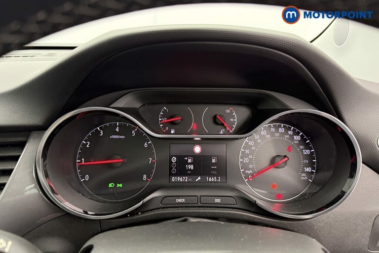 2022 Vauxhall Crossland 1.5 Turbo D Ultimate 5dr SUV Diesel Manual
