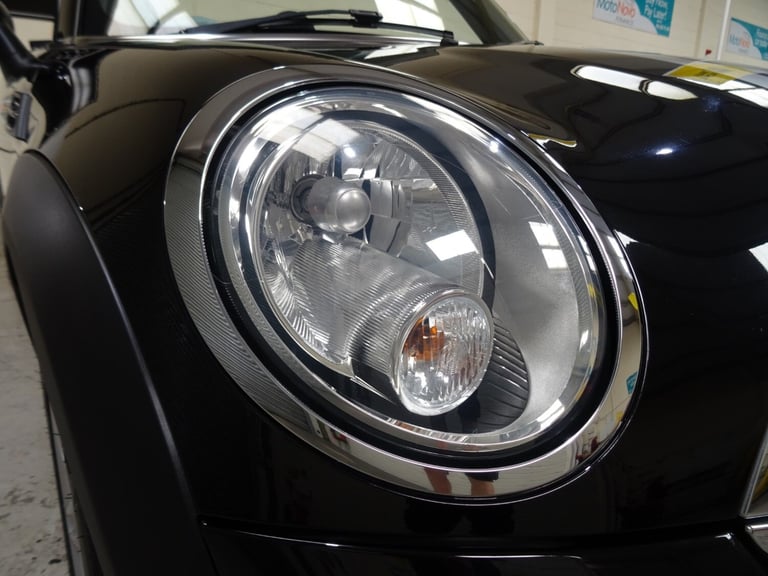 Mini Convertible 1.6 Cooper 2dr Automatic **LOW MILEAGE*ONLY 26000 MILES**