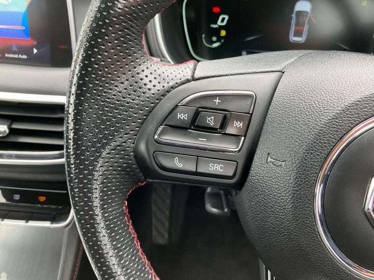 2022 MG MG HS EXCITE DCT ESTATE Petrol Automatic