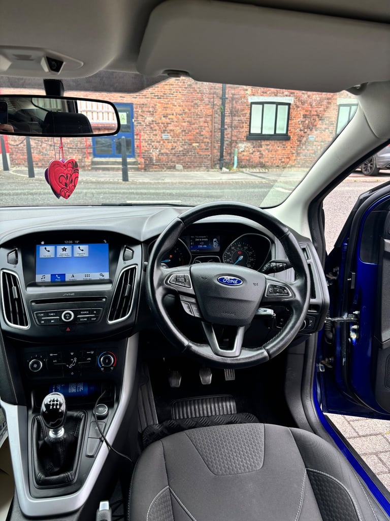 Ford, FOCUS, Estate, 2017, Manual, 1499 (cc), 5 doors