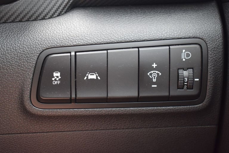 2021 Hyundai TUCSON 1.6 CRDi MHEV SE Nav SUV 5dr Diesel Hybrid Manual Euro 6 (s/s) (115 ps) ESTAT...