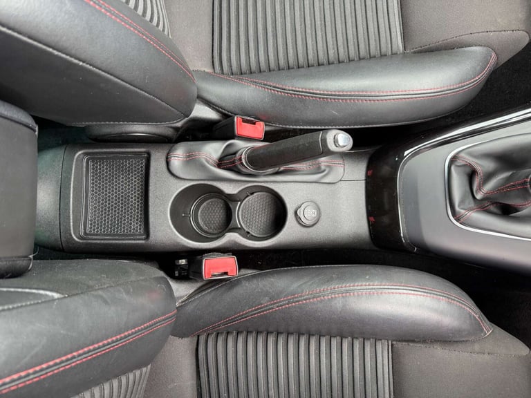 2012 Alfa Romeo Giulietta 1.6 JTDM-2 Veloce 5dr HATCHBACK DIESEL Manual