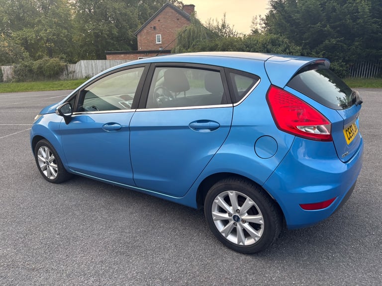 Ford, FIESTA, Hatchback, 2009, Manual, 1242 (cc), 5 doors