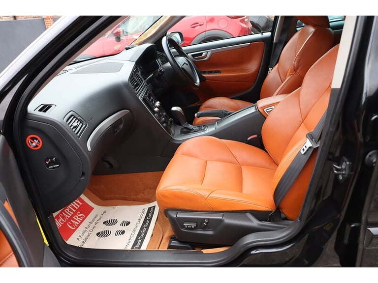 2025 Volvo V70 2.5T SE 5dr Geartronic [RTI NAV] Estate PETROL Automatic