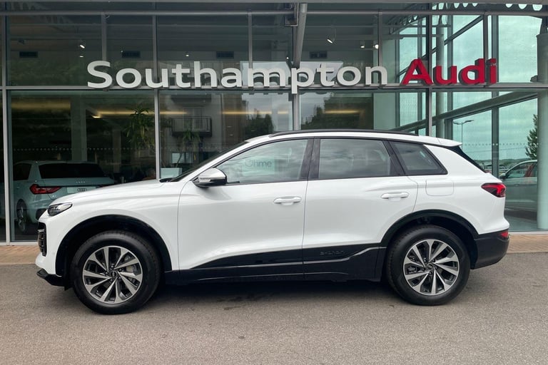 2025 Audi Q6 e-tron 100kWh Performance Sport SUV 5dr Electric Auto (306 ps) ESTATE Electric Autom...