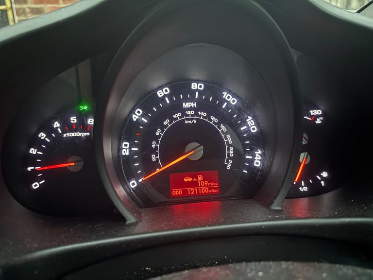 Kia, SPORTAGE, Estate, 2012, Manual, 1685 (cc), 5 doors