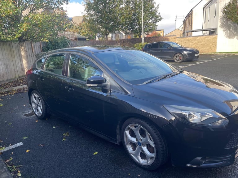 Ford, FOCUS, Hatchback, 2012, Manual, 1999 (cc), 5 doors