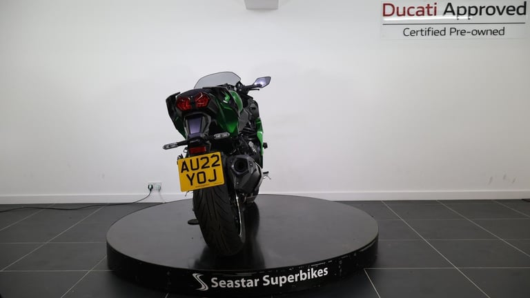 KAWASAKI H2 SX SE - 2022 - 7700 MILES