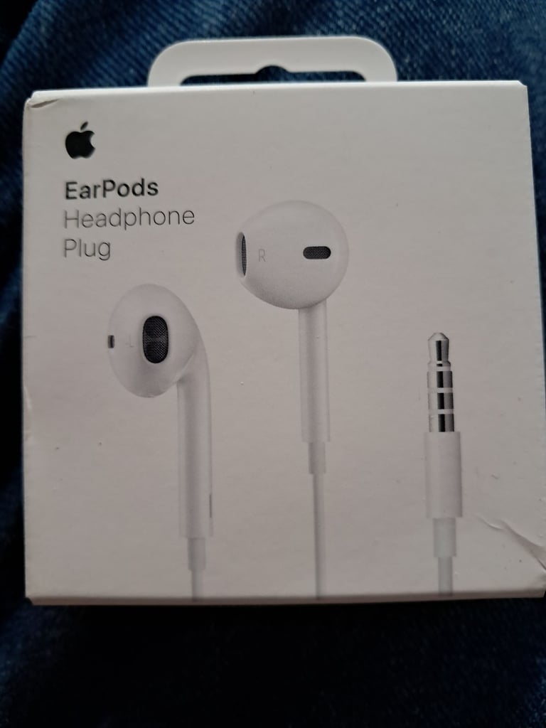 image for apple ear pods NEW