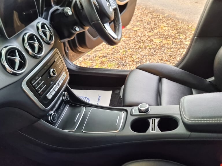 2018 Mercedes-Benz GLA GLA 200d Sport Premium Plus 5dr Auto ESTATE DIESEL Automatic